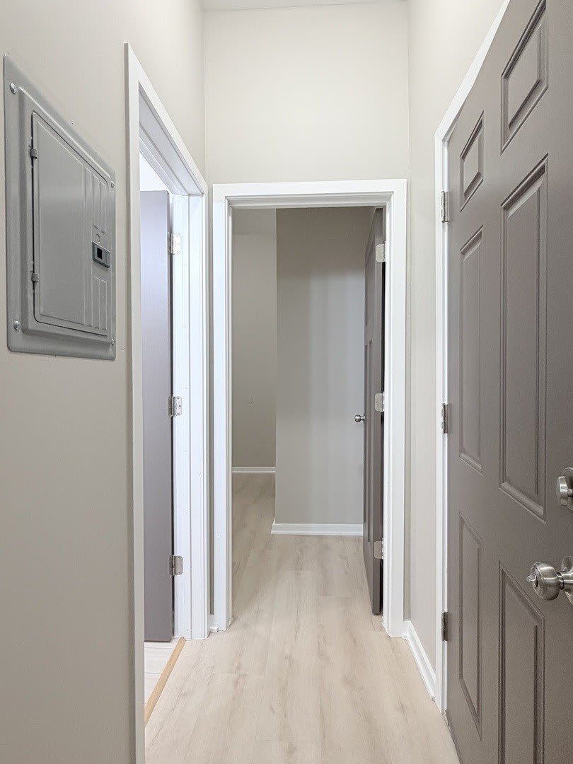 24 N Pulaski Road – photo 5
