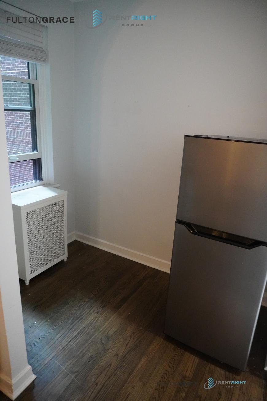 422-24 West Melrose St. – photo 4