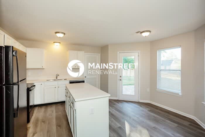 2321 Allford Court – photo 4
