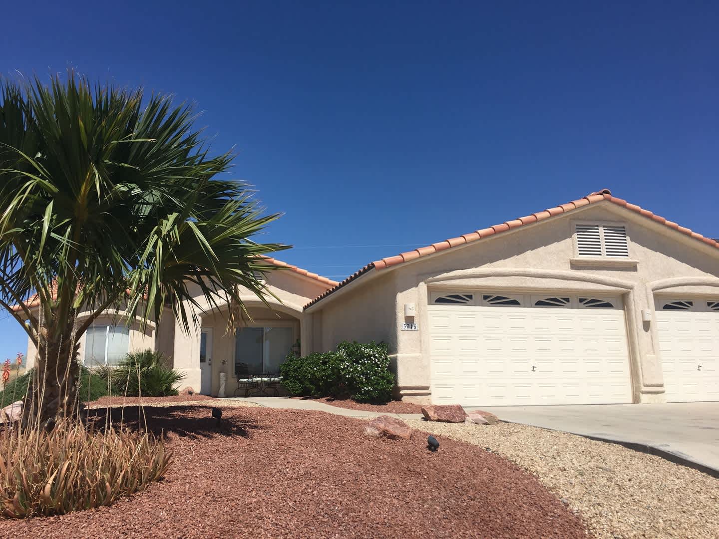 WINTER RENTAL 2026-2027 Avail Dec-April – photo 1