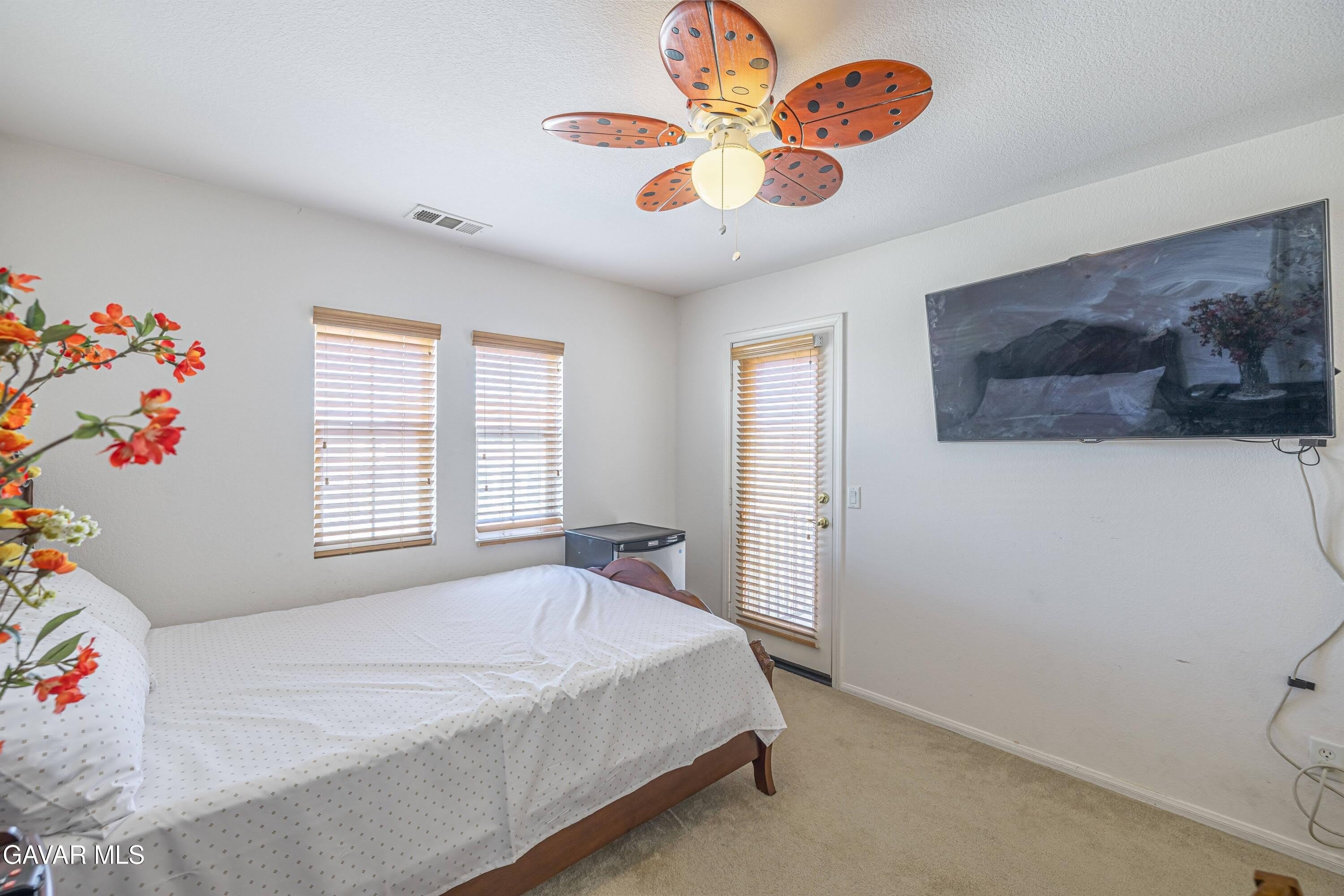 3324 W Avenue J10 – photo 3