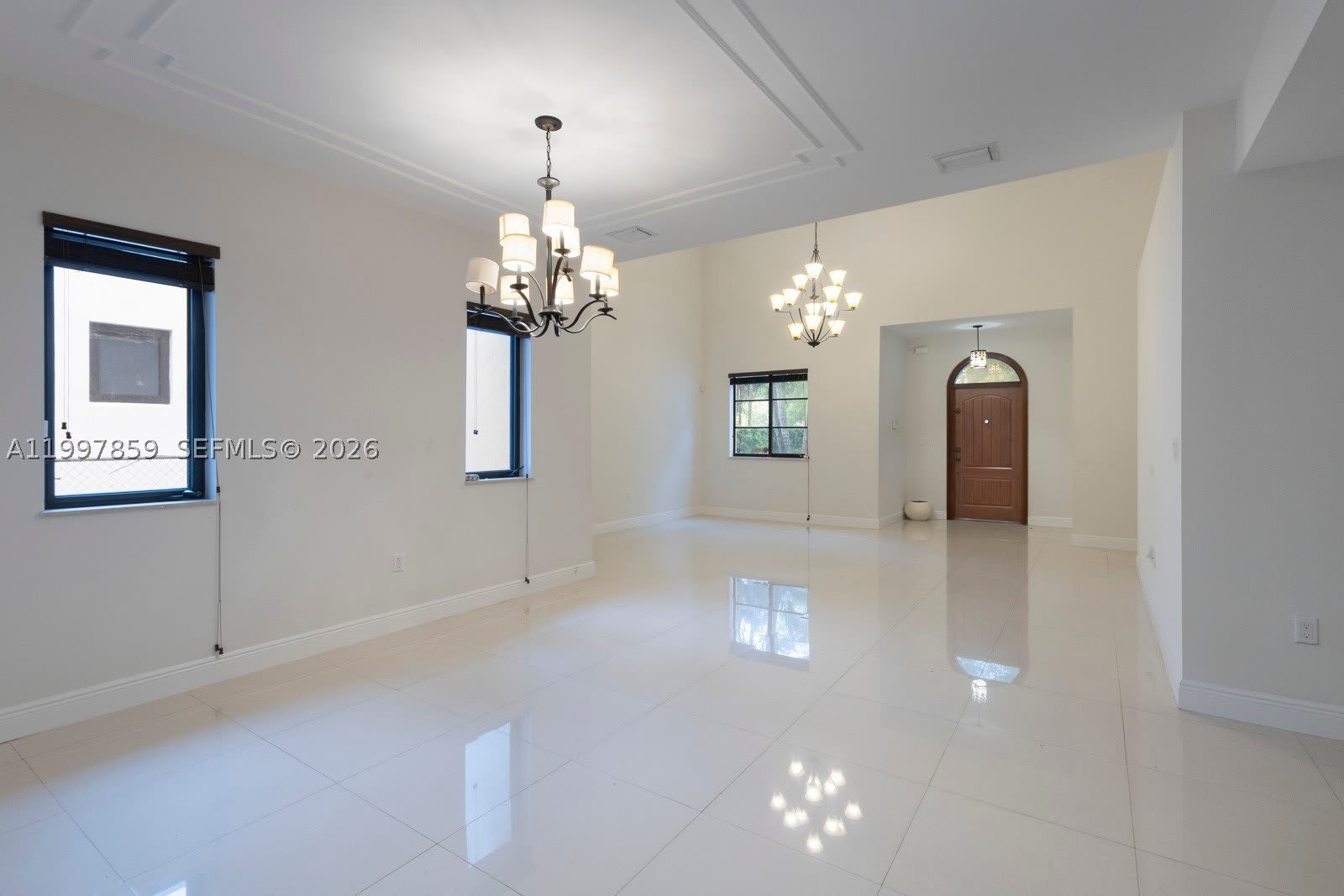 324 SW 30th Rd – photo 2