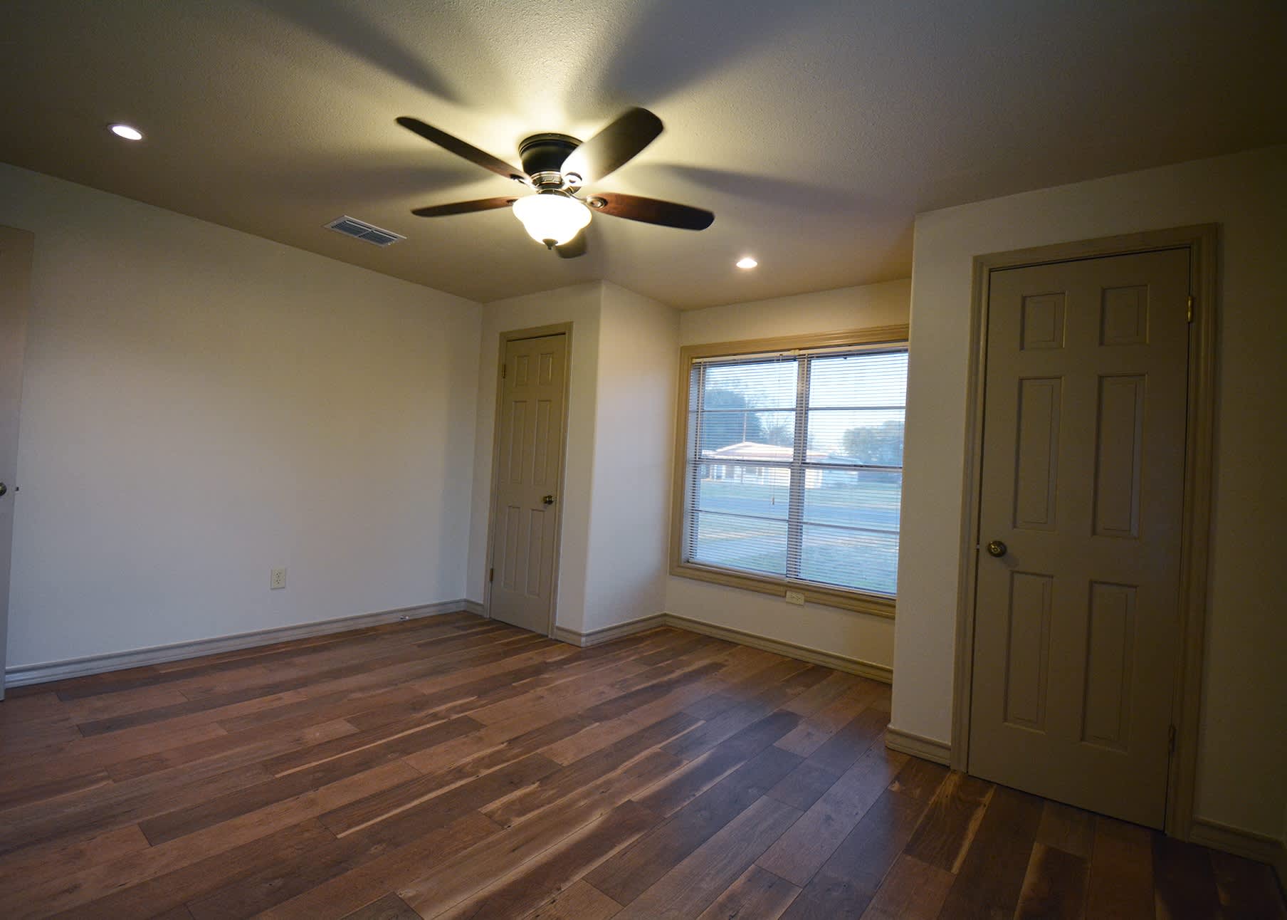 9130 Farm to Market 1371 – photo 4