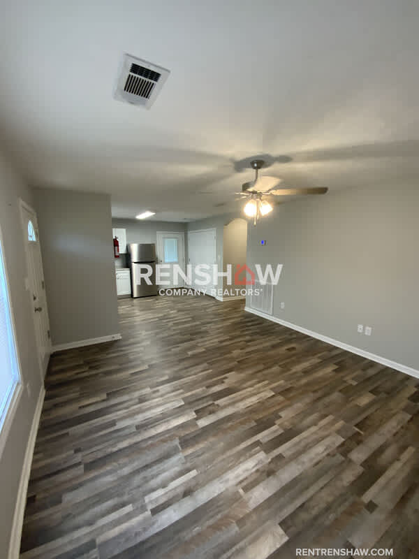 471 Dana Ave – photo 4