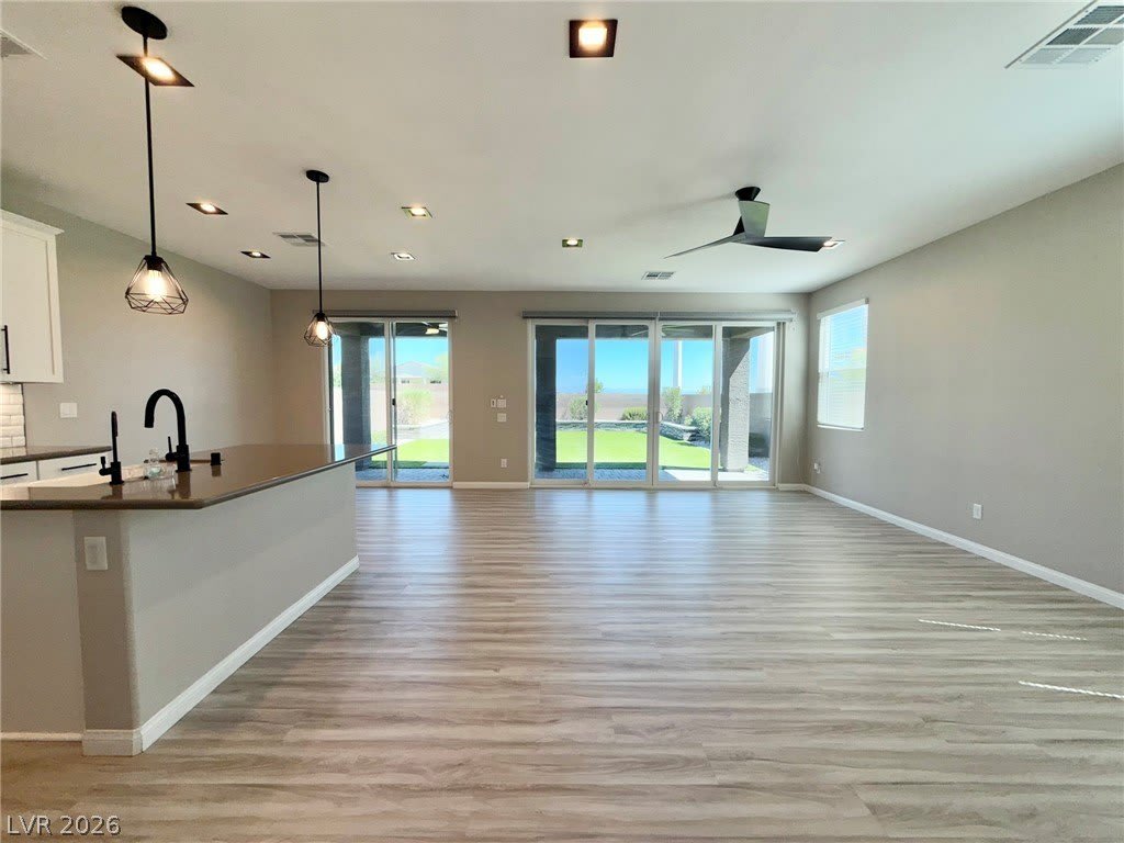 4442 Frias Falls Avenue – photo 4