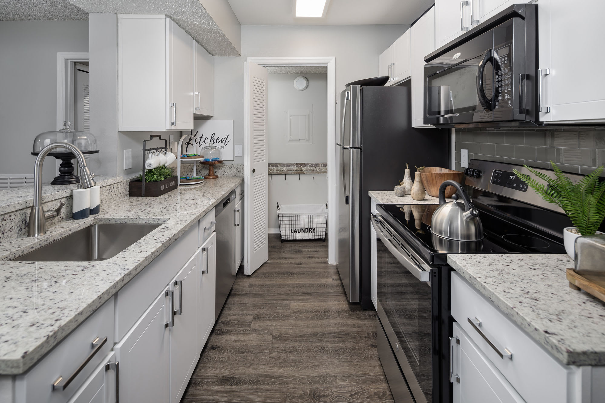 1801 Metro West – photo 1
