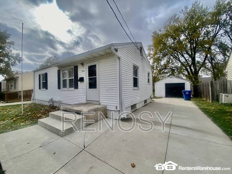 3822 52Nd St – photo 2