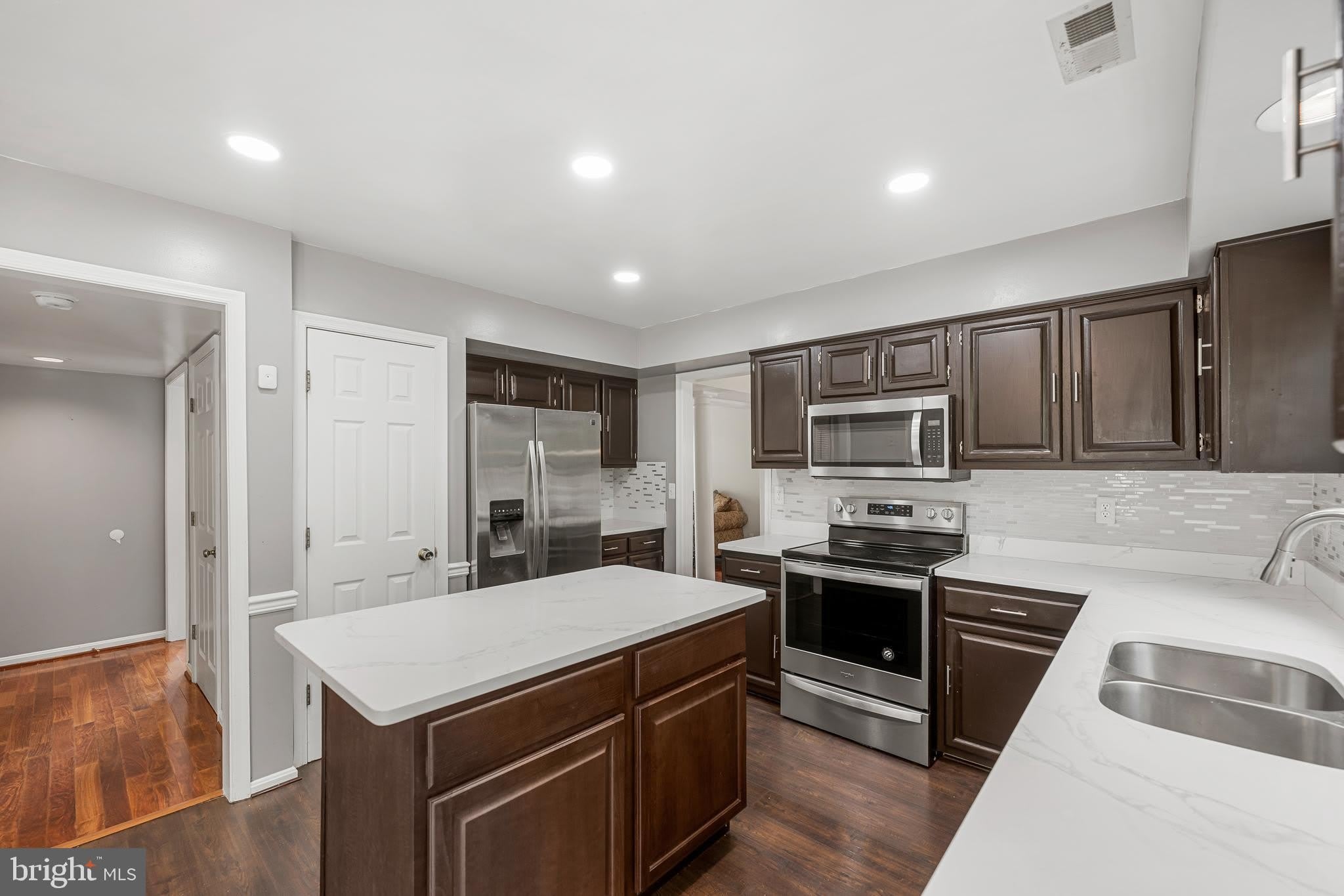 2985 Marsh Hawk Drive – photo 3