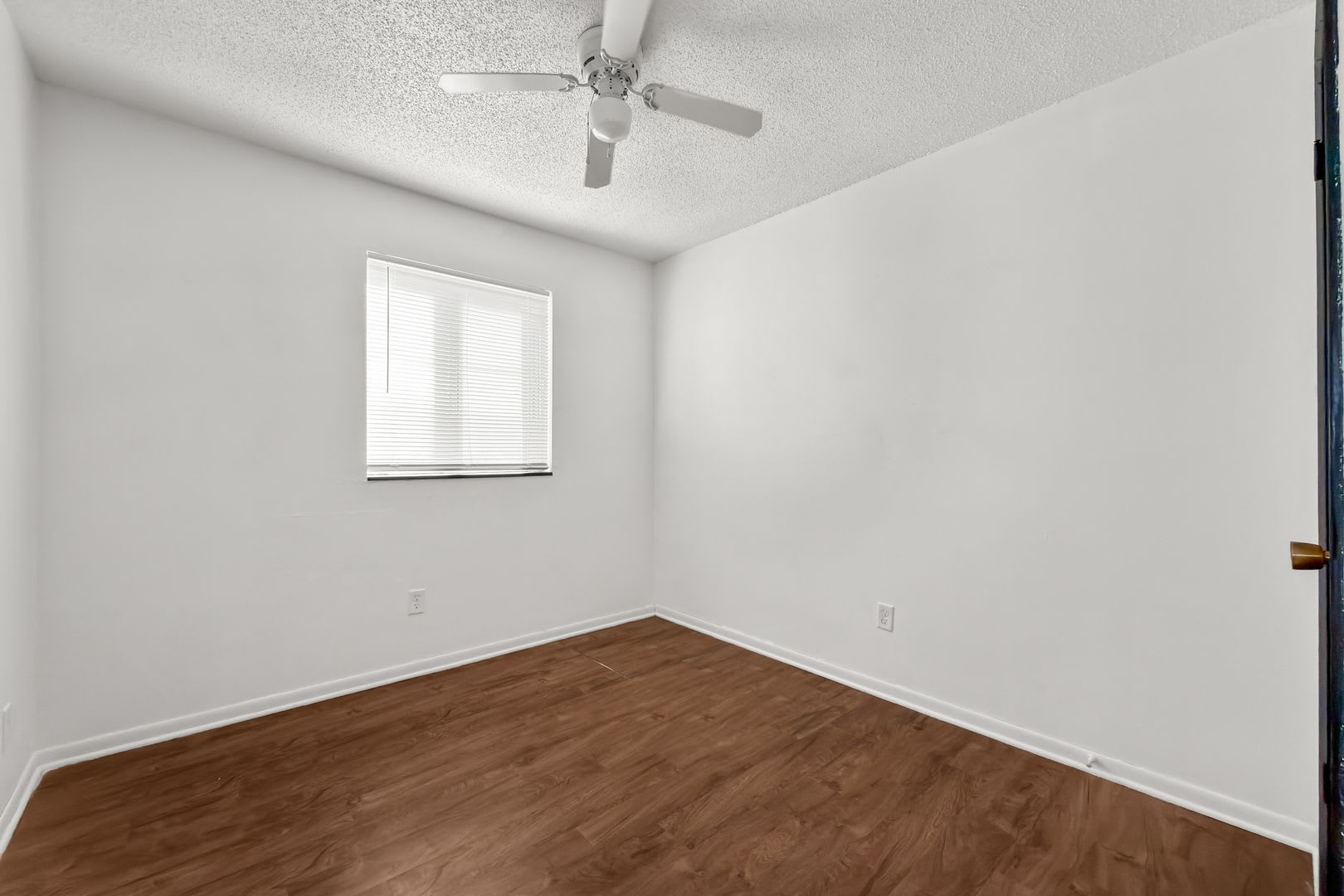 1210 SE Belmont Drive – photo 1