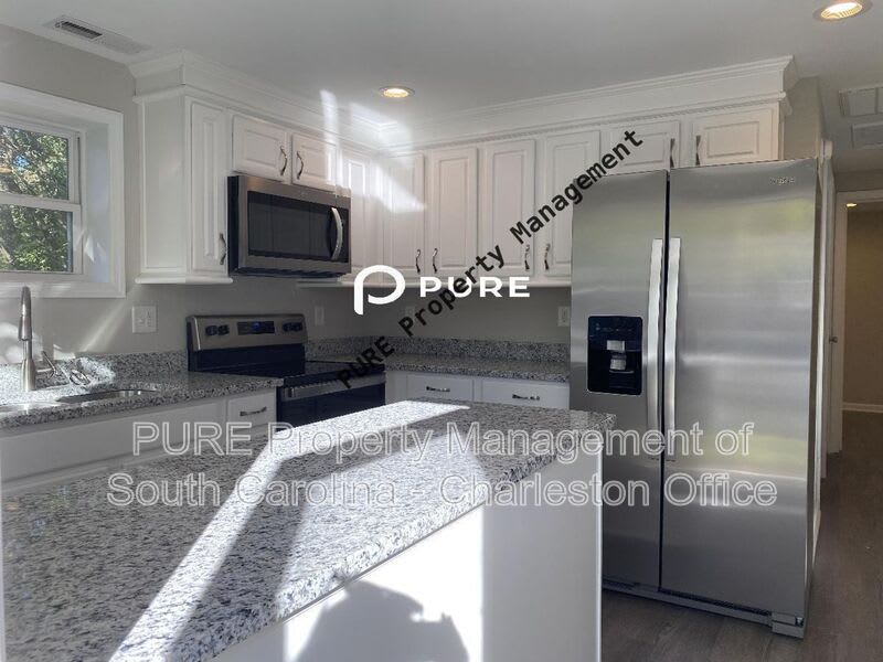 1612 Acacia St – photo 4