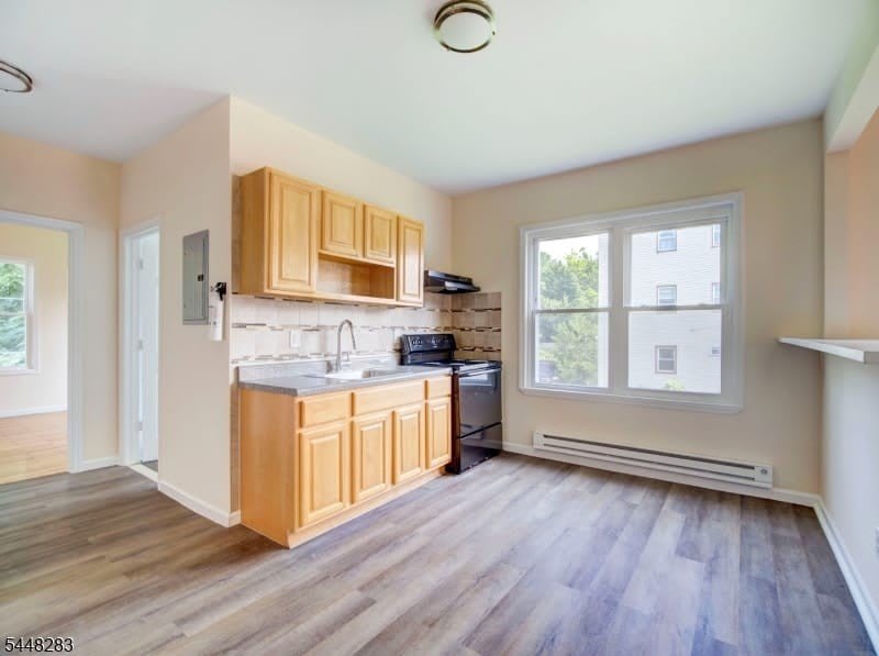 179 22Nd St – photo 2