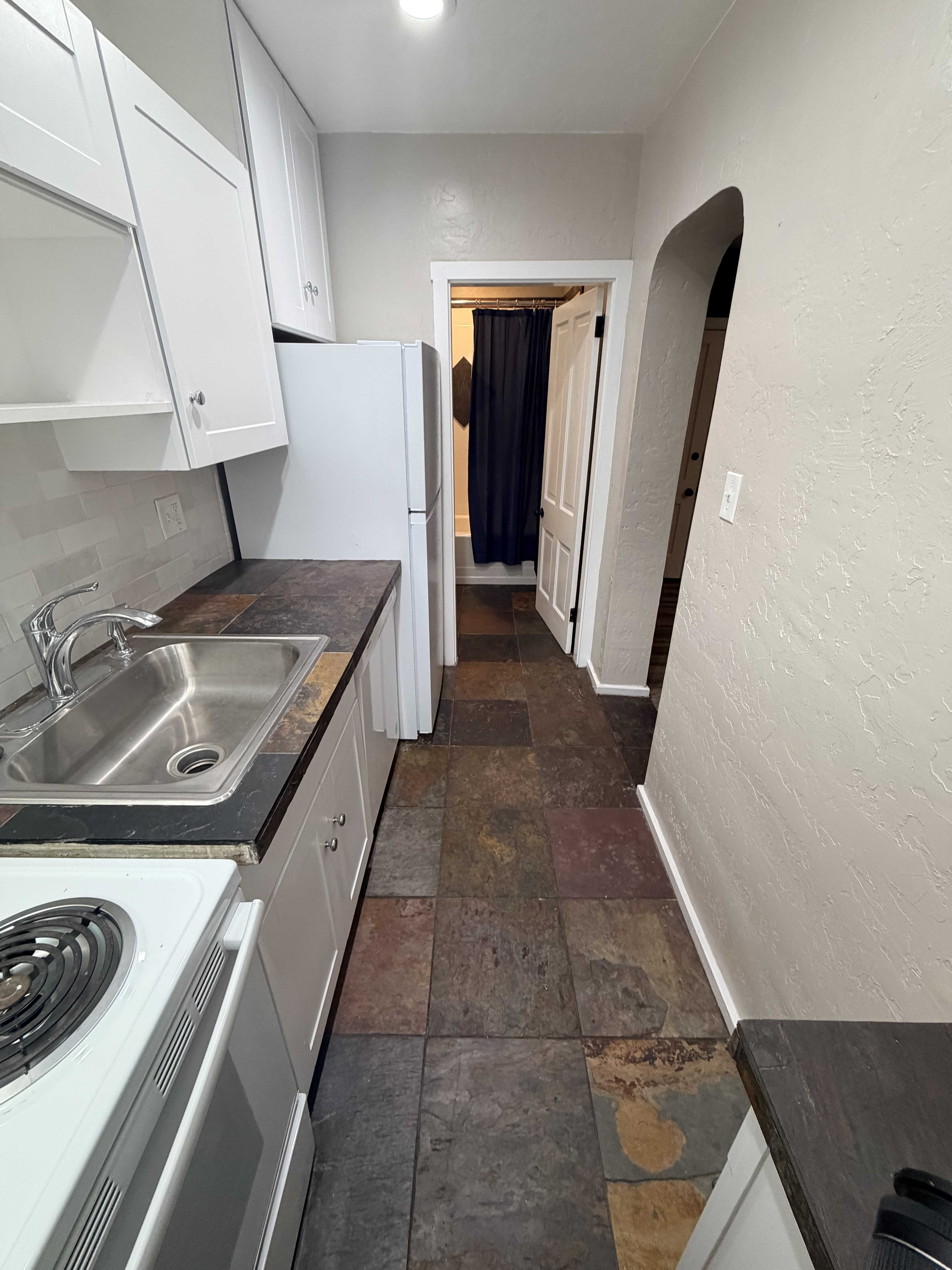 827 East 100 South – photo 3