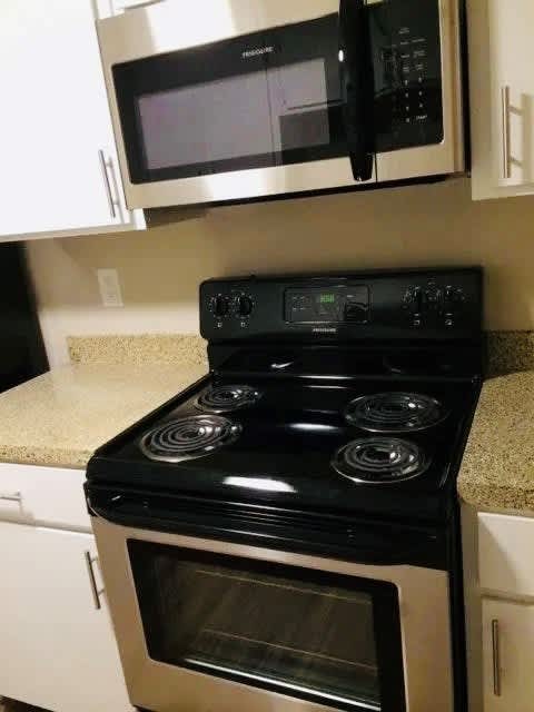 Dillon Apartments – photo 3