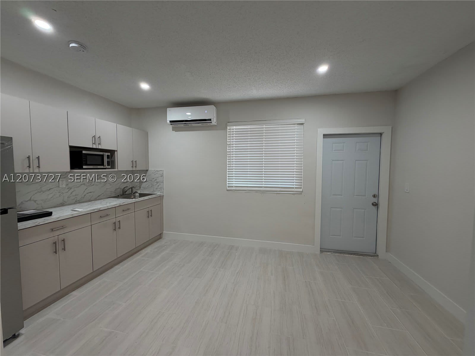 10921 SW 144 Av – photo 3