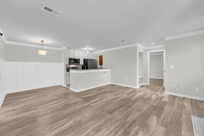 266 Alexandra Dr – photo 5