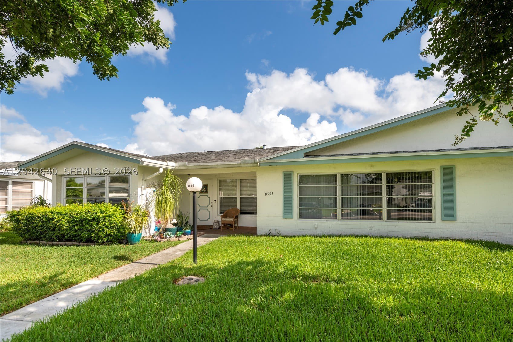 8555 NW 10th St – photo 1