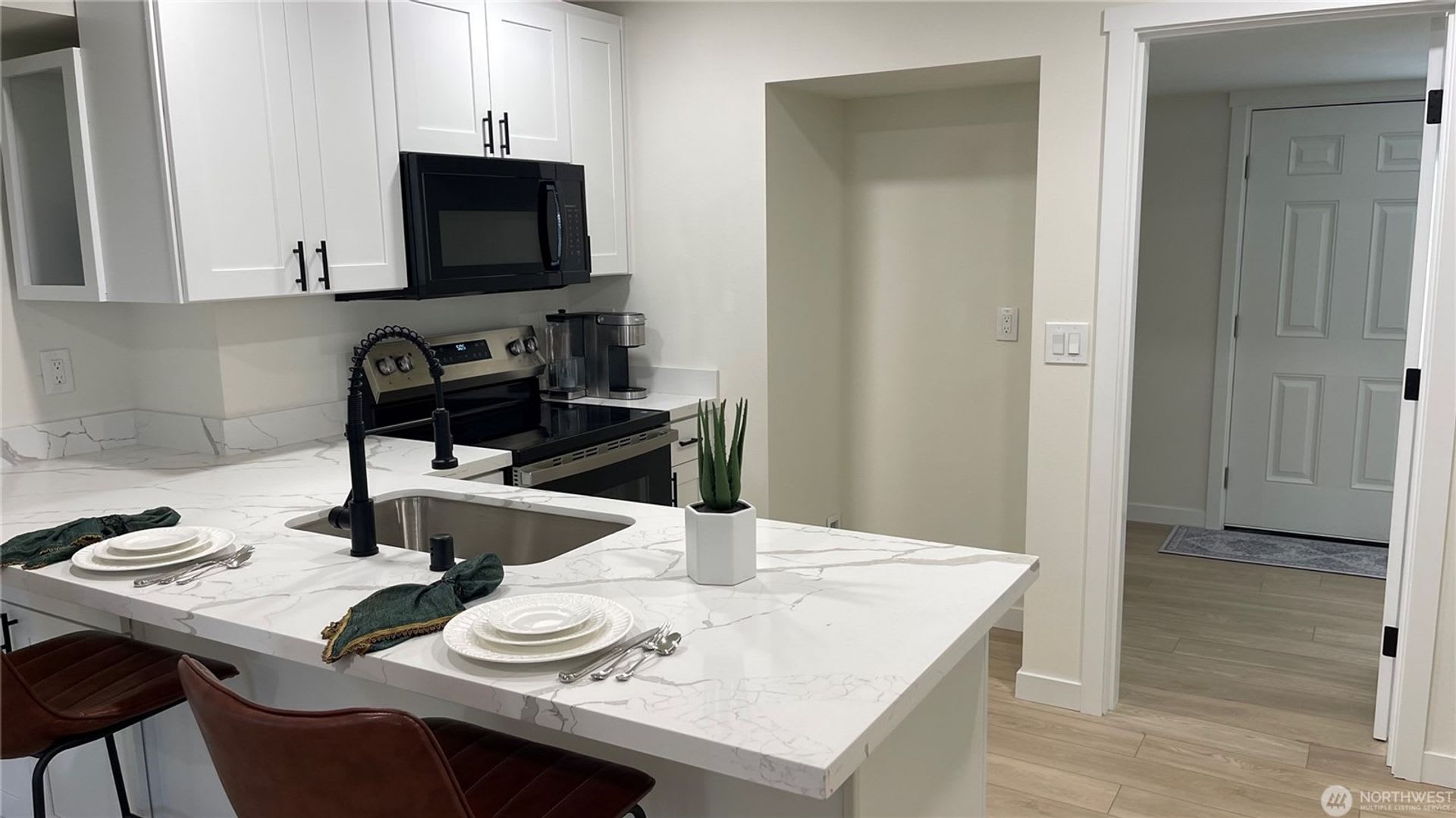 Newly Remodeled Home in Tacoma – photo 4