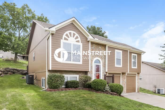 3213 South Elizabeth Avenue – photo 2