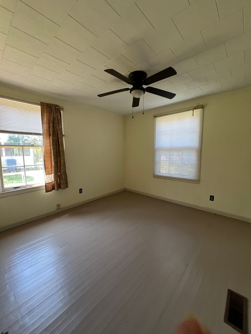 909 Marvin Ave. – photo 4