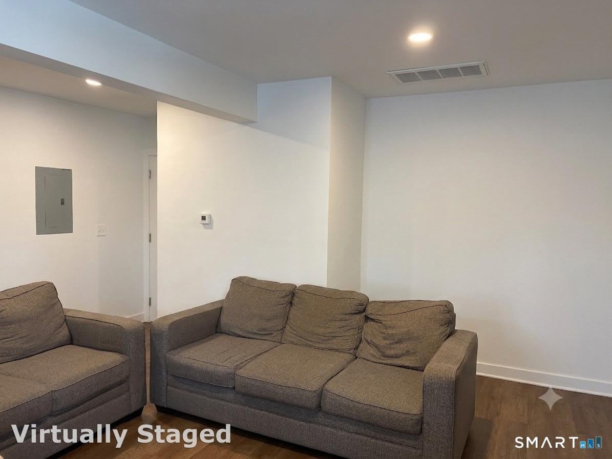 4 Orchard Street – photo 3