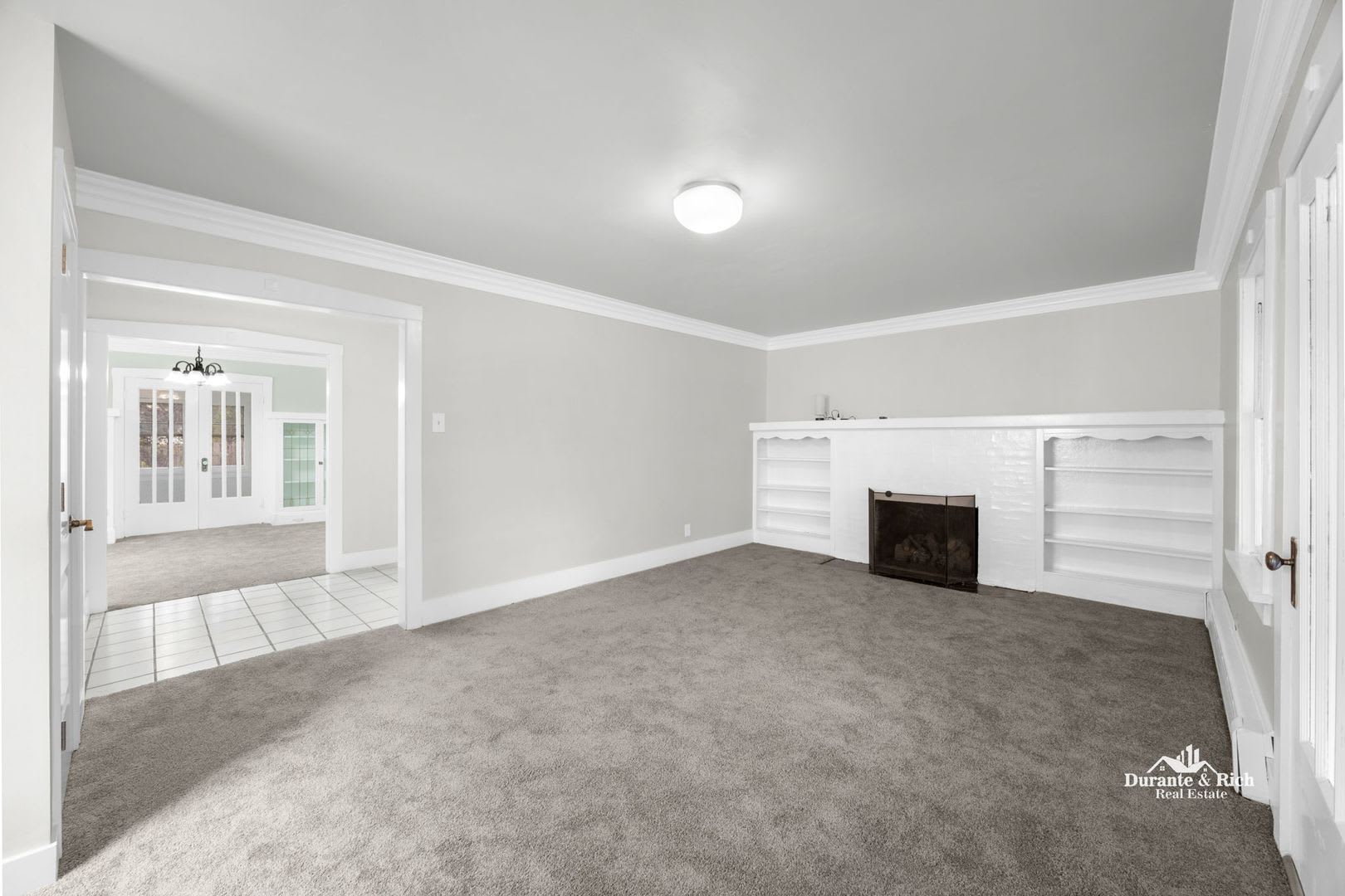 Single Family Home in Historic Oak Park Neighborhood – photo 3