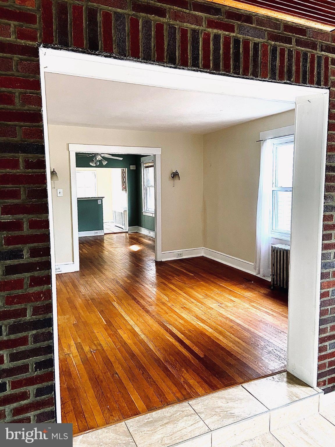 4617 SILVERWOOD Street – photo 2