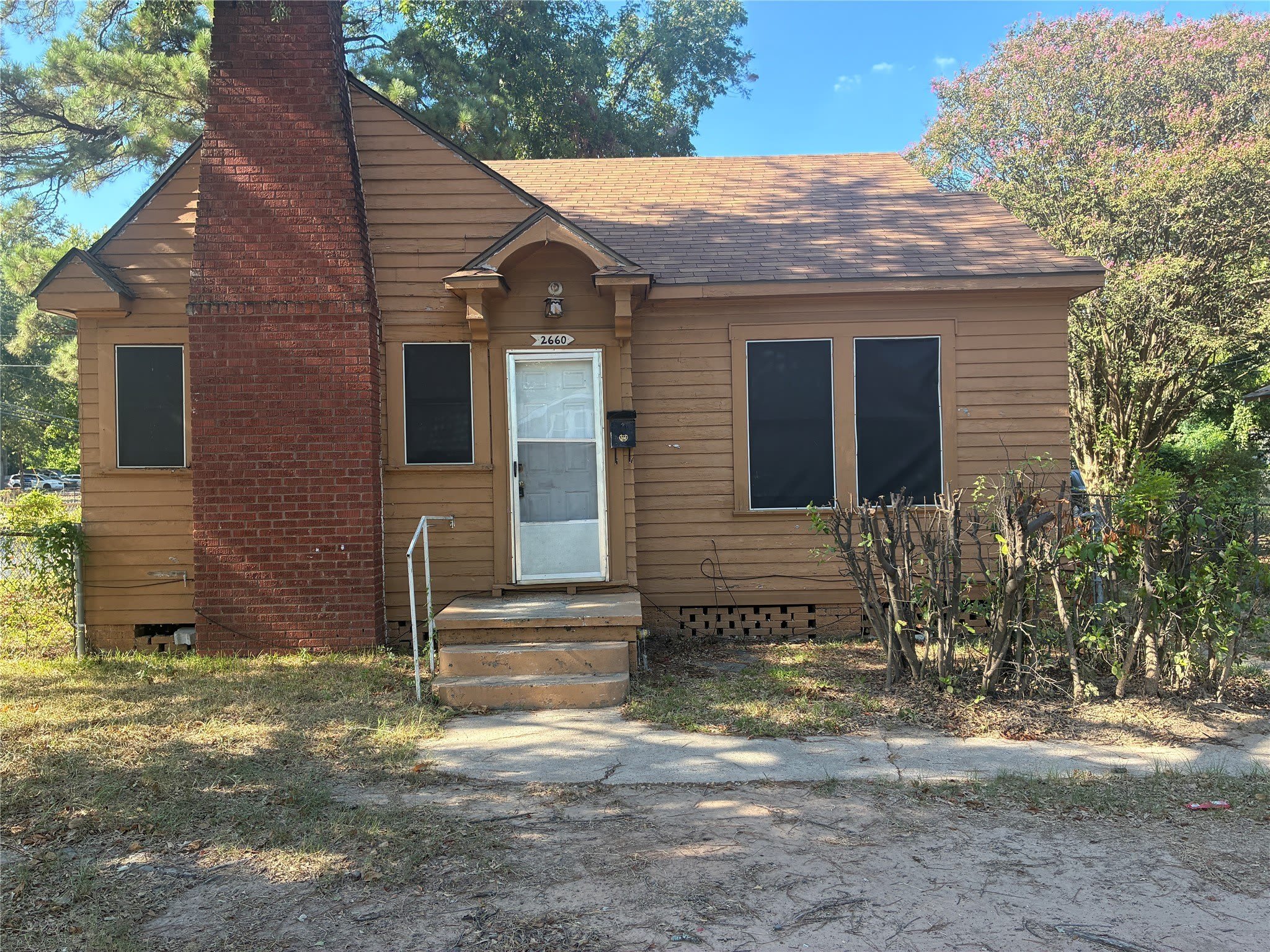 2660 Vivian Street – photo 1