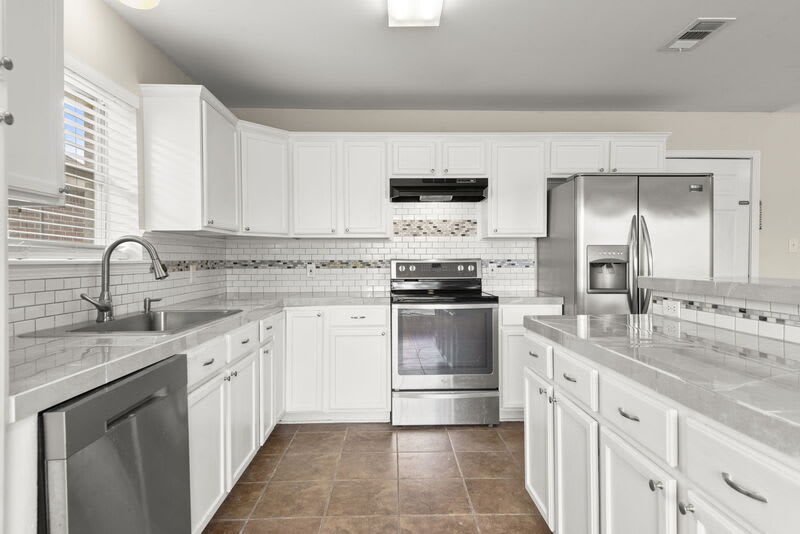 11327 Shady Bend Drive – photo 2