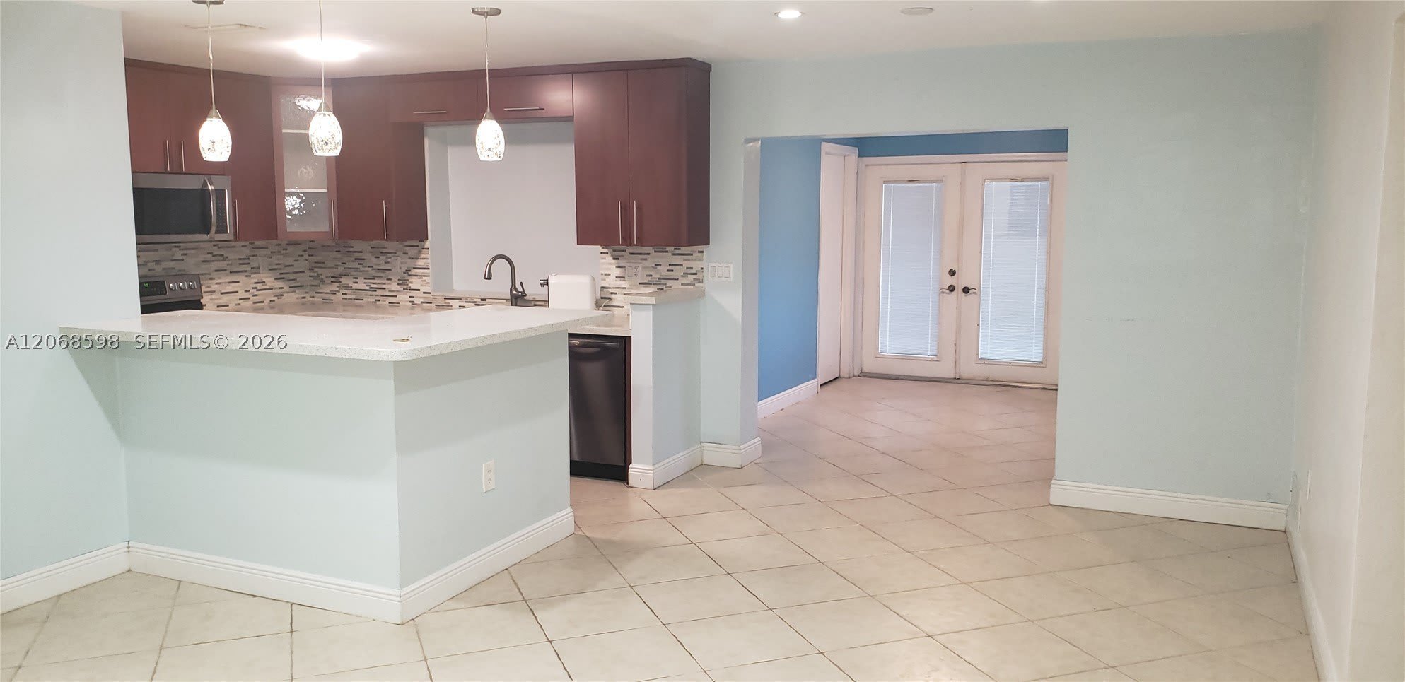 8351 Johnson St – photo 4