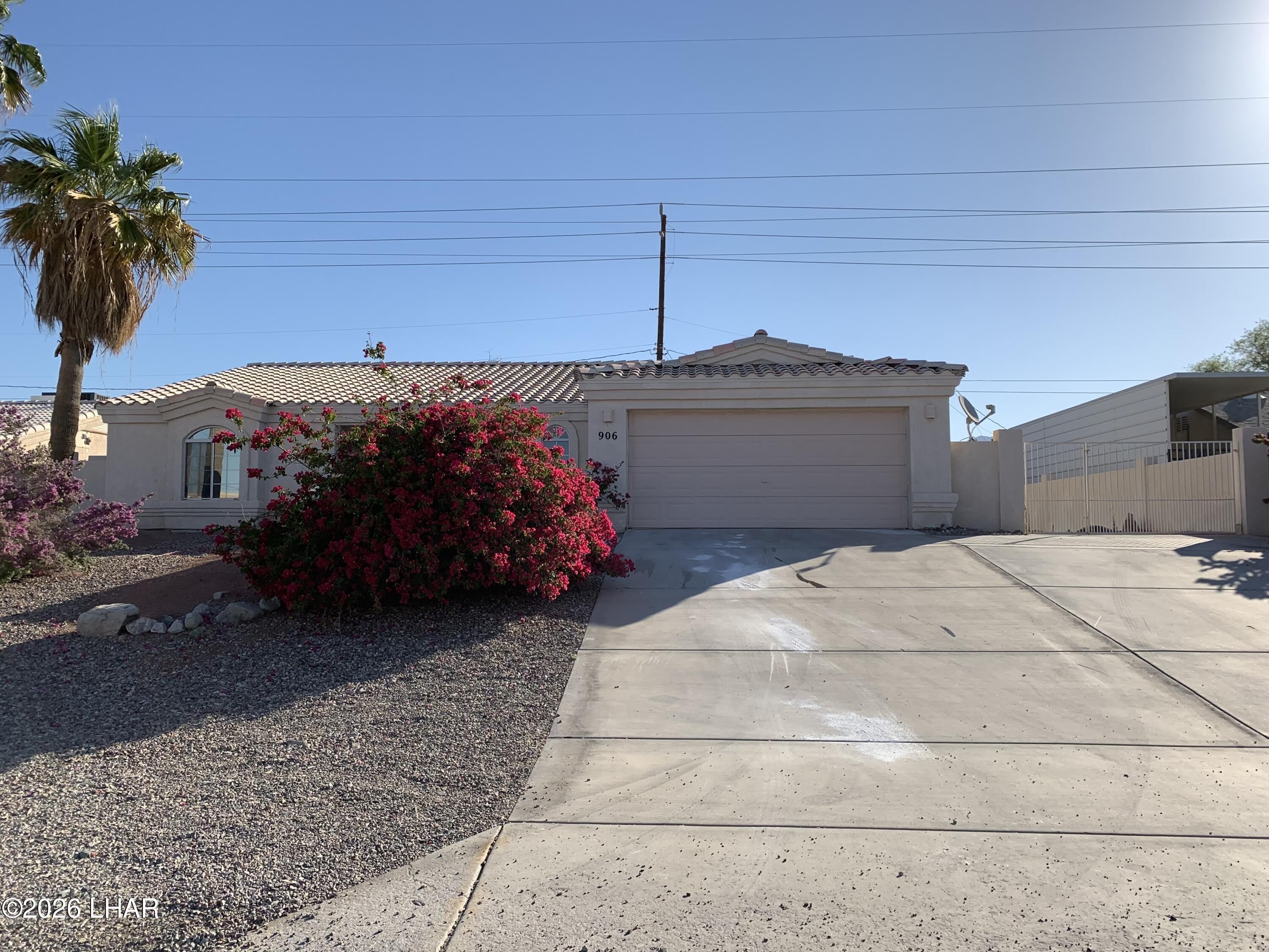 906 Desert View Dr – photo 1