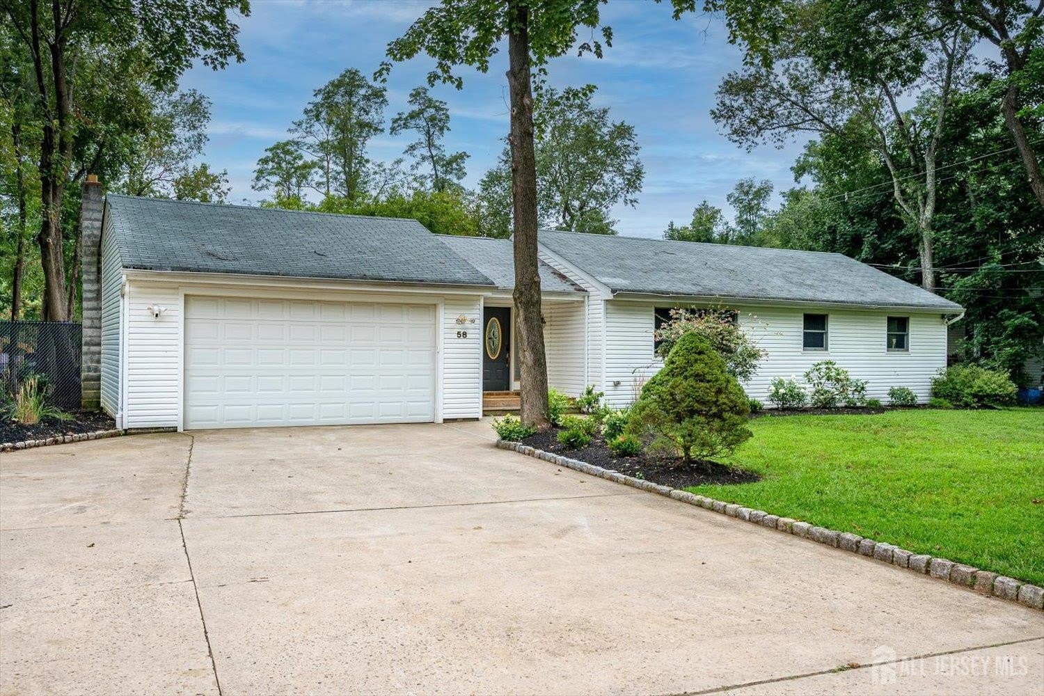 58 Pleasant Valley Road – photo 2