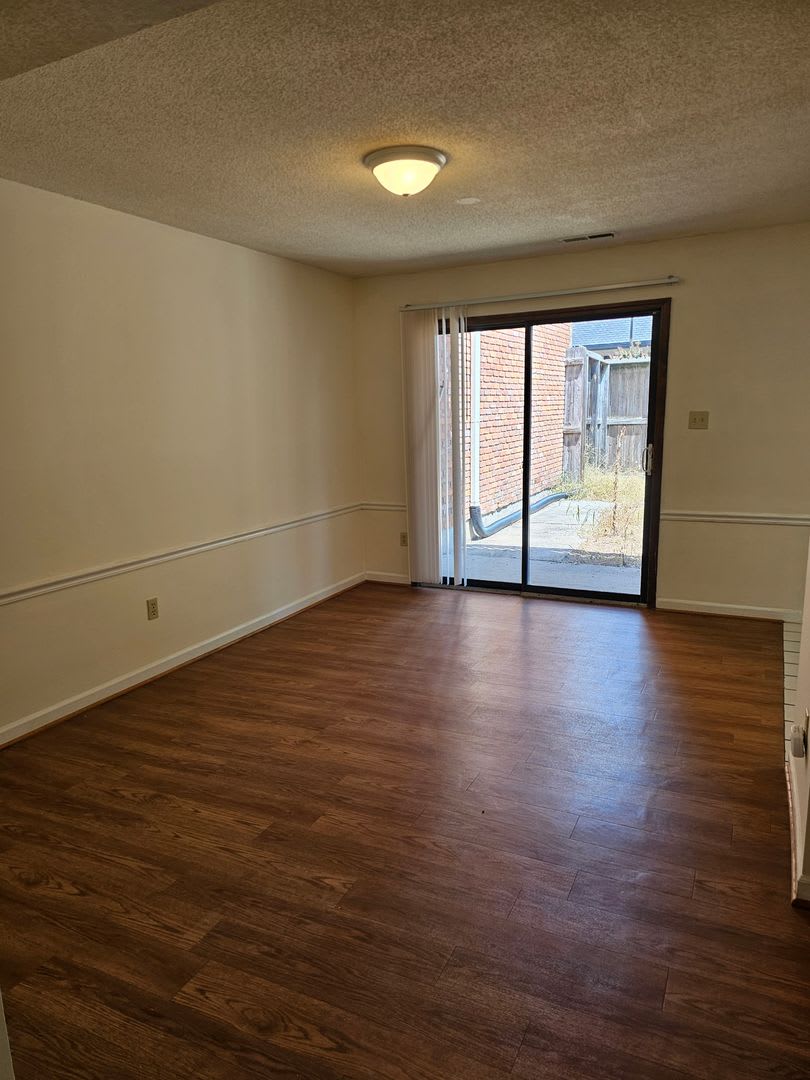 3 Bed 2 5 Bath Village South Condominiums – photo 2