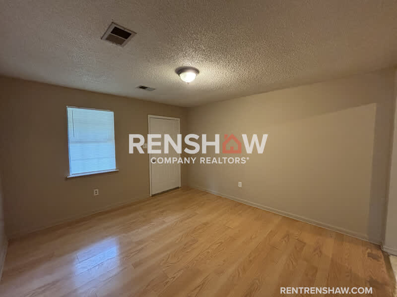 3257 Garver Rd – photo 3