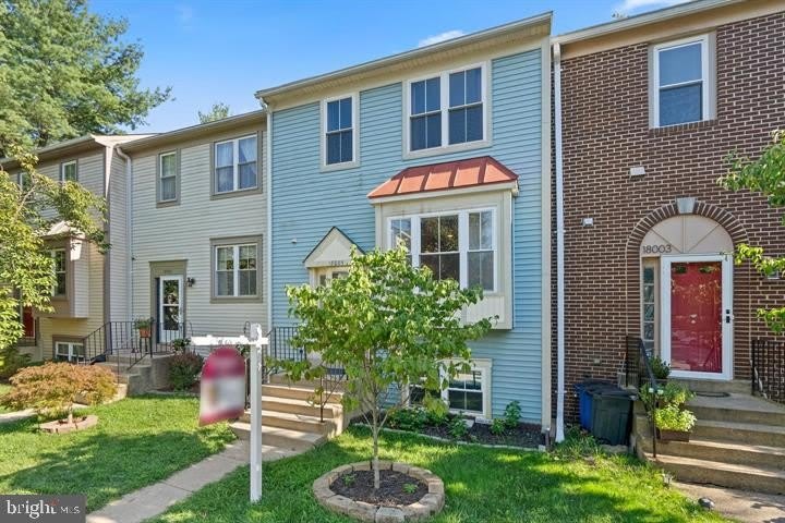 18005 SUNSET LAKE Court – photo 2