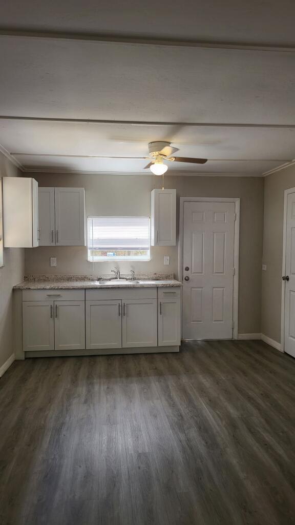 230 Delray Avenue – photo 4