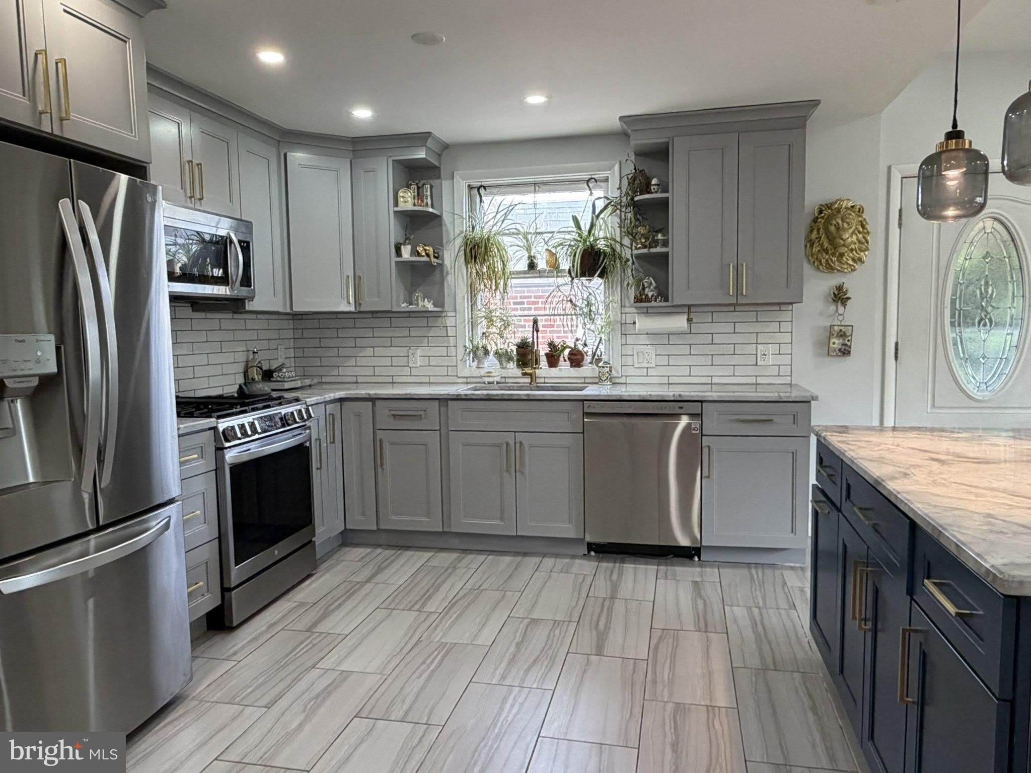 559 Wartman Street – photo 5