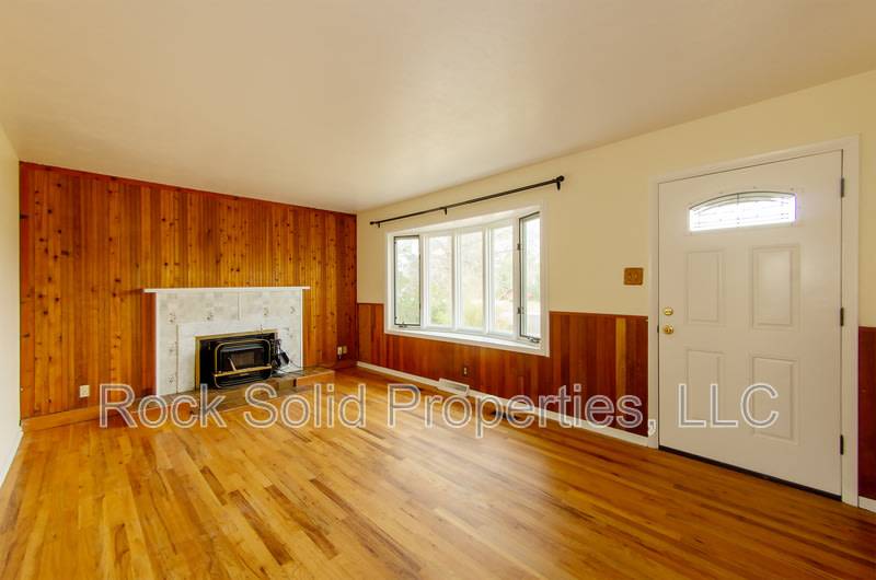 1031 Madison Avenue – photo 4
