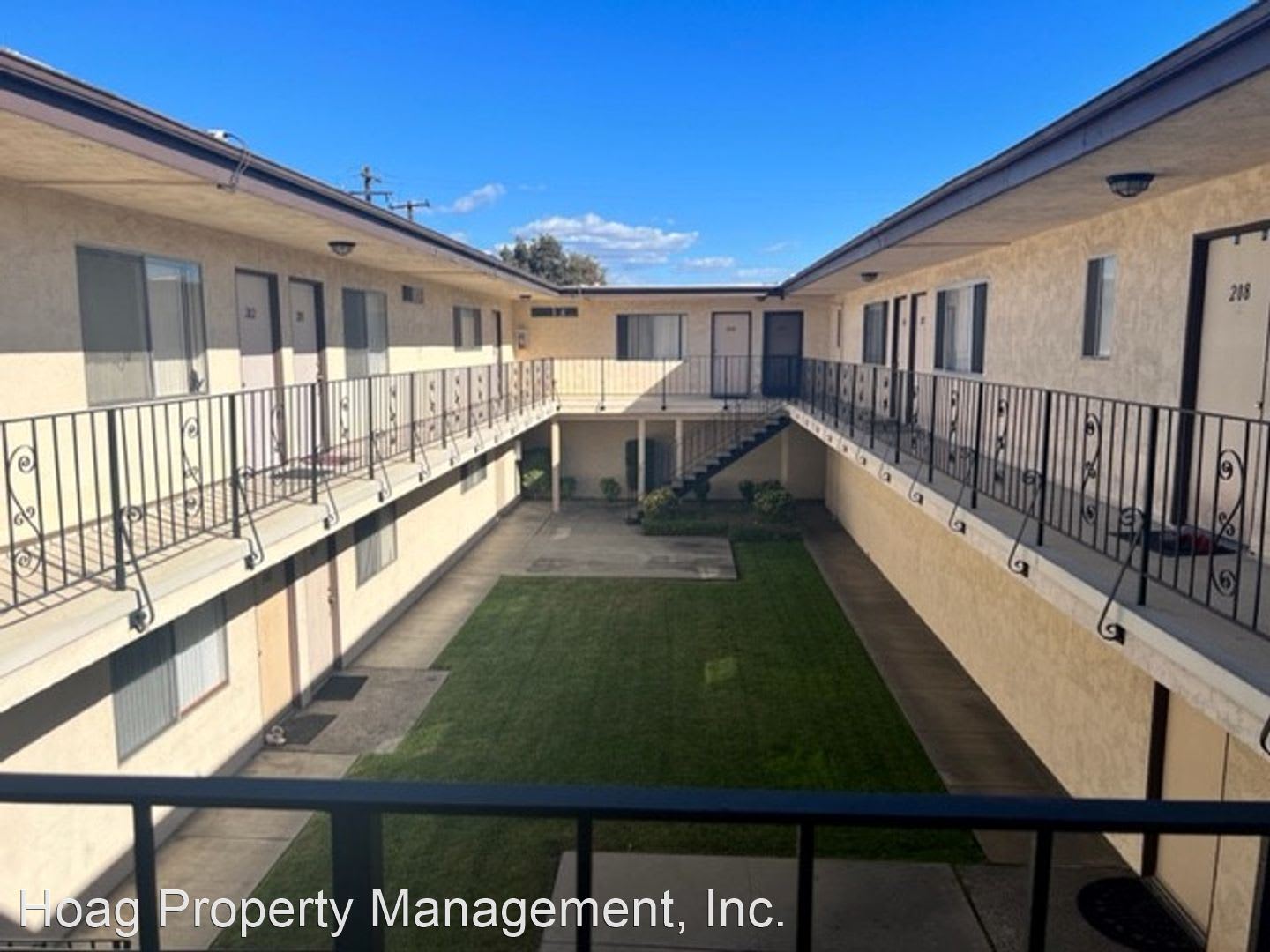 11926 Bellflower Blvd. – photo 2