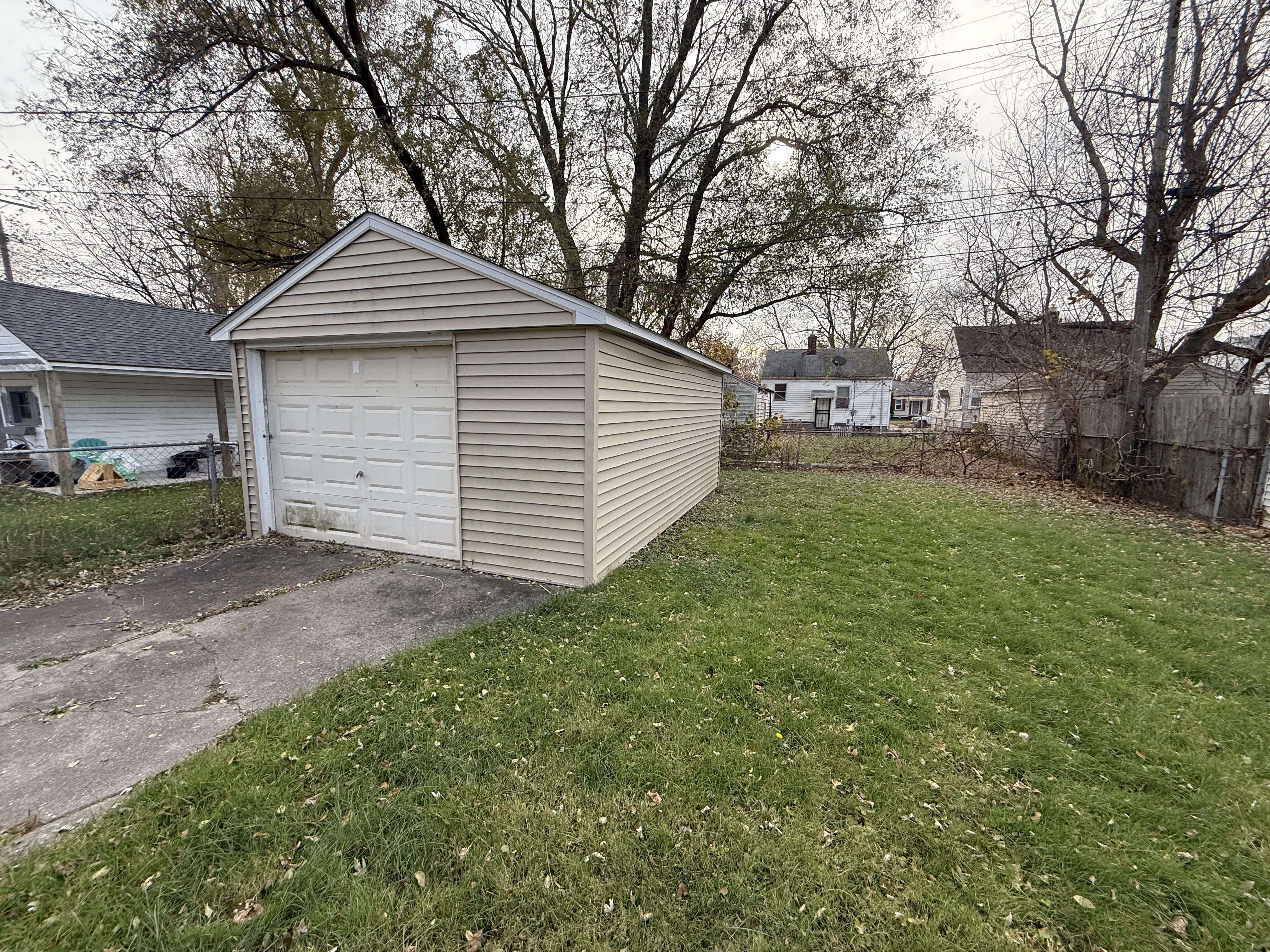 18792 Kenosha St – photo 2