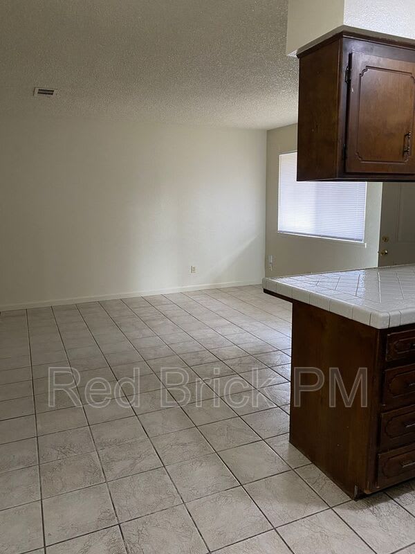 2307 N Street – photo 5