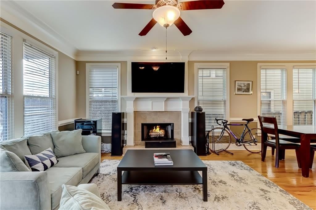 345 Chastain Street SE – photo 4