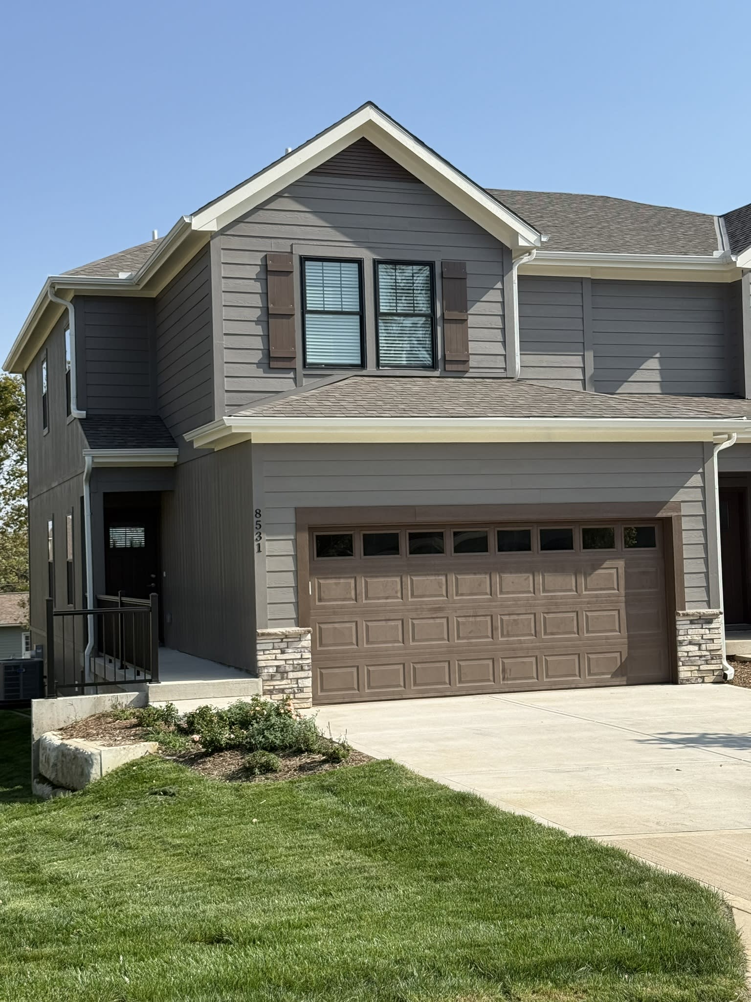8531 Kickapoo Street – photo 1