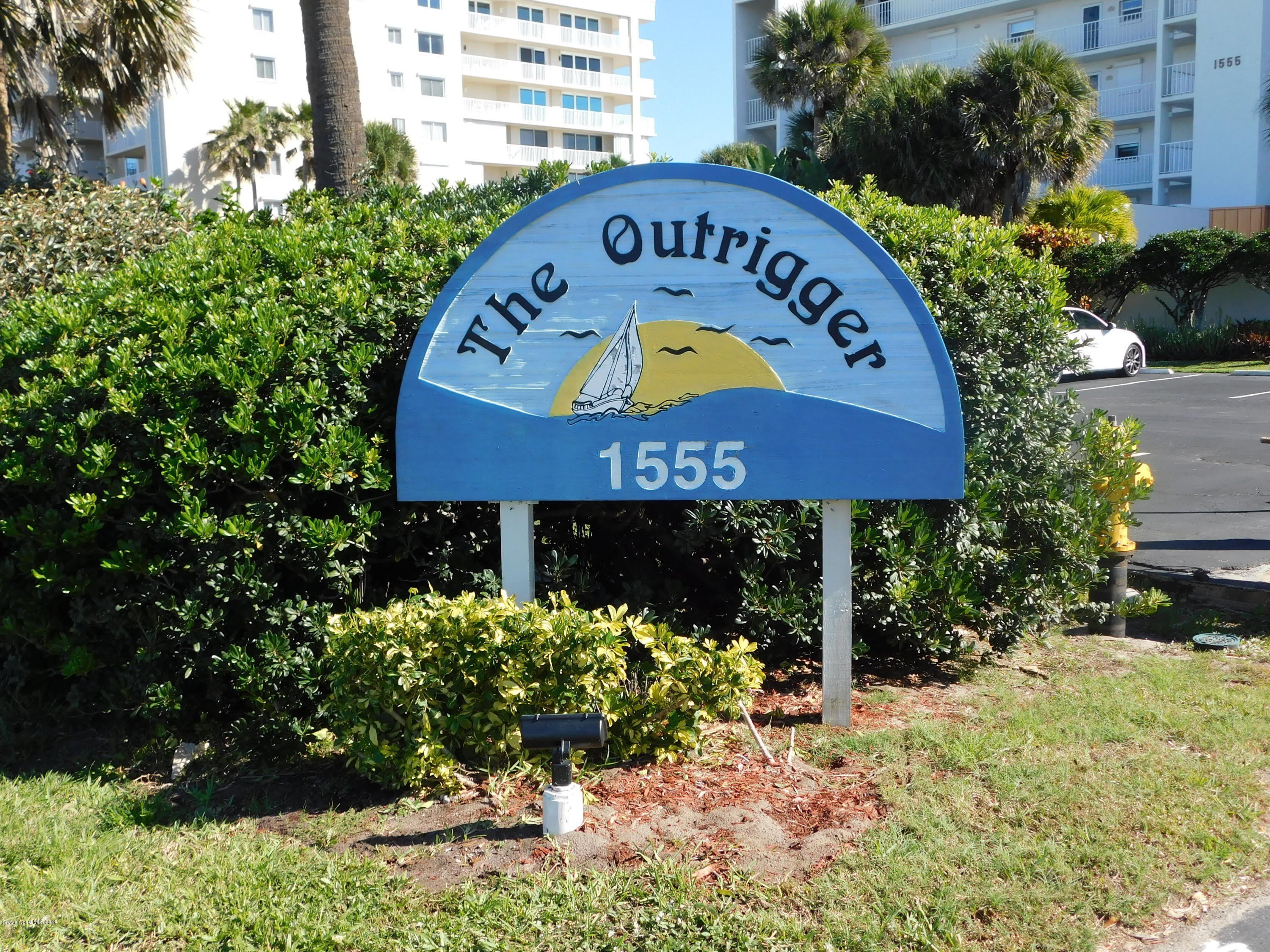1555 N Highway A1a – photo 1