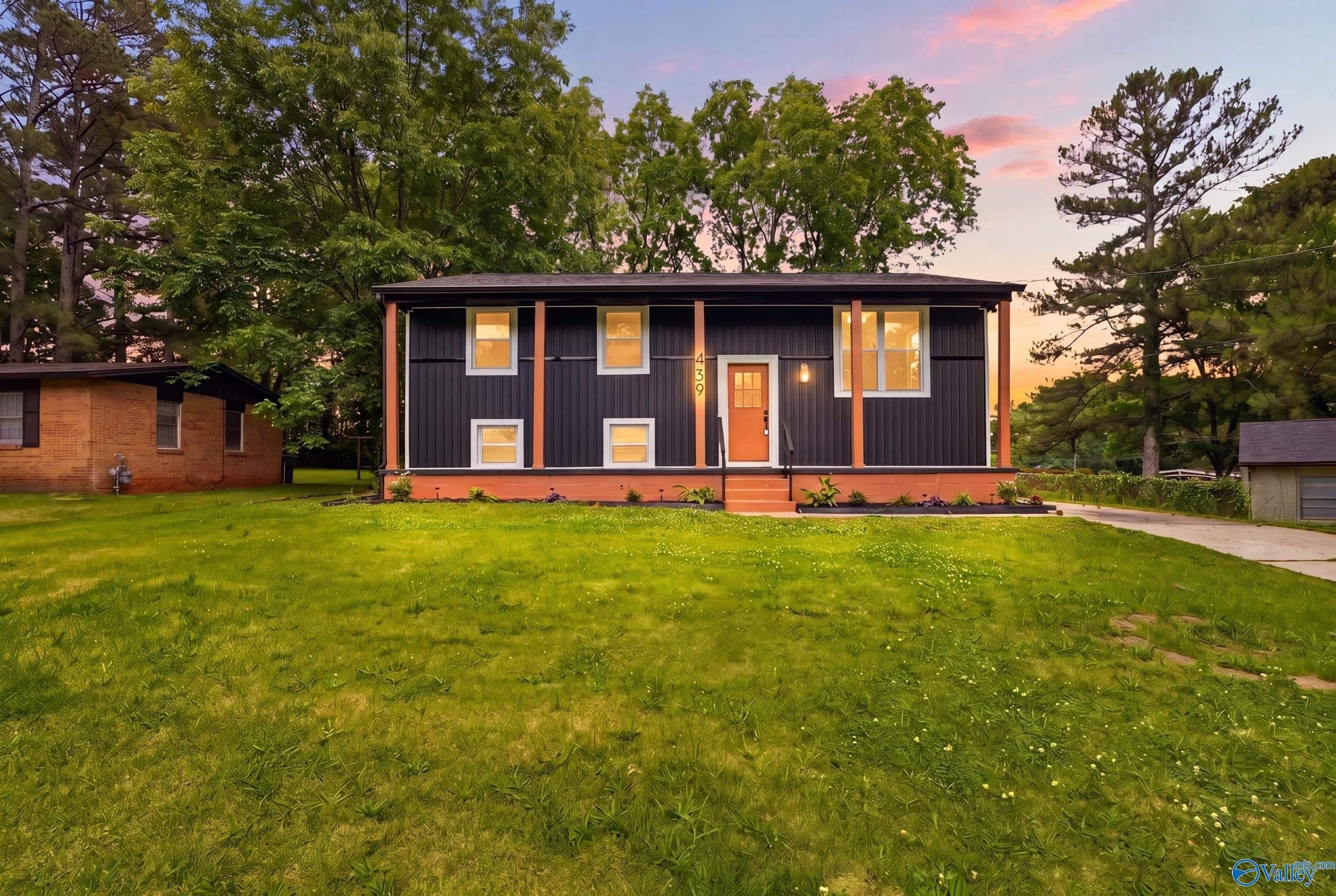 439 Edgemont Circle – photo 2