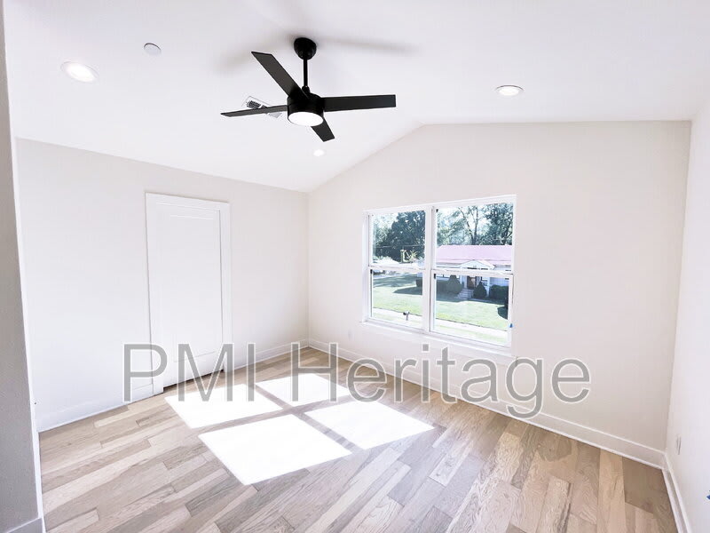 602 North 6th Street – photo 4