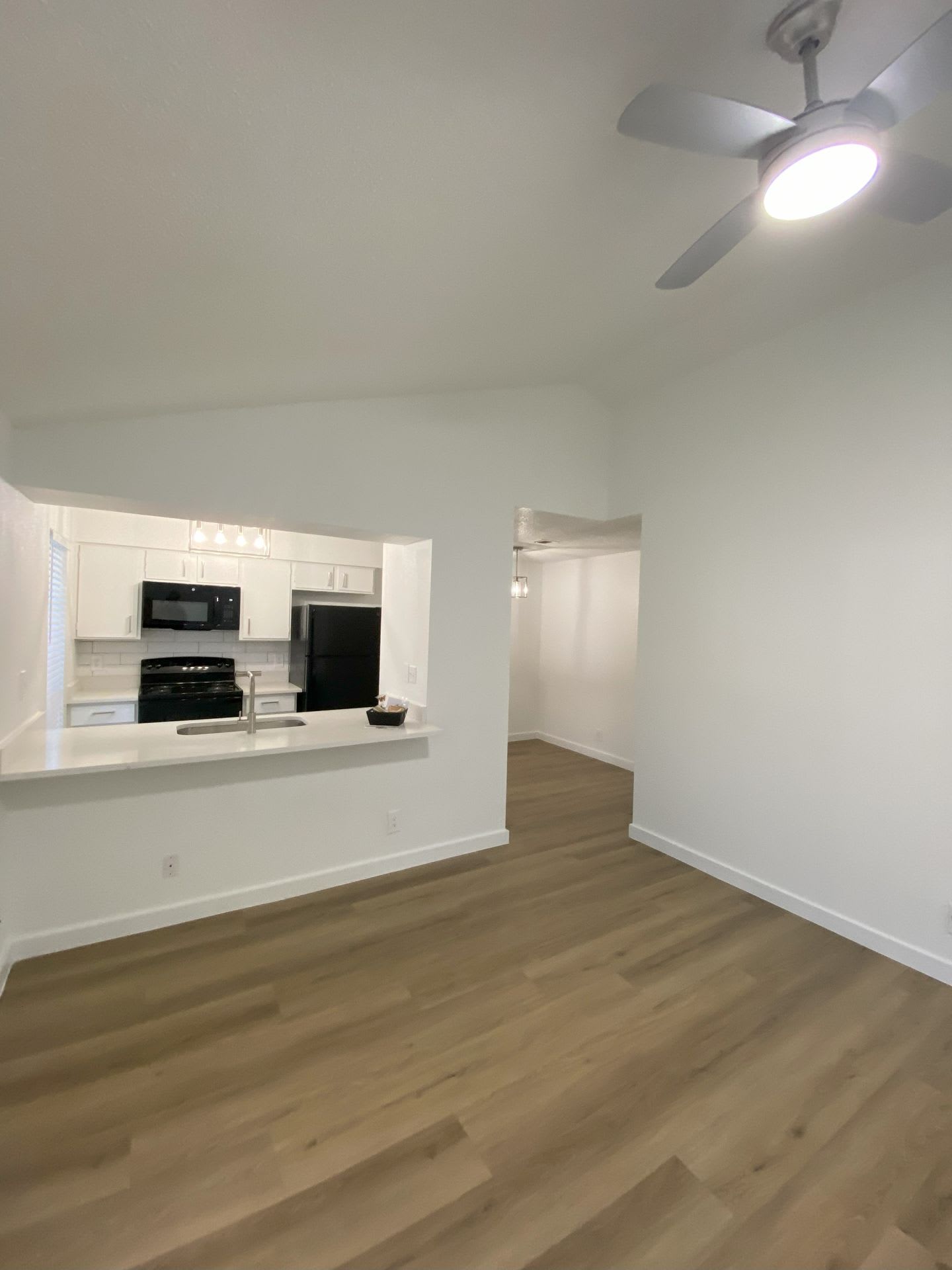 St. Edward's Apartments – photo 5