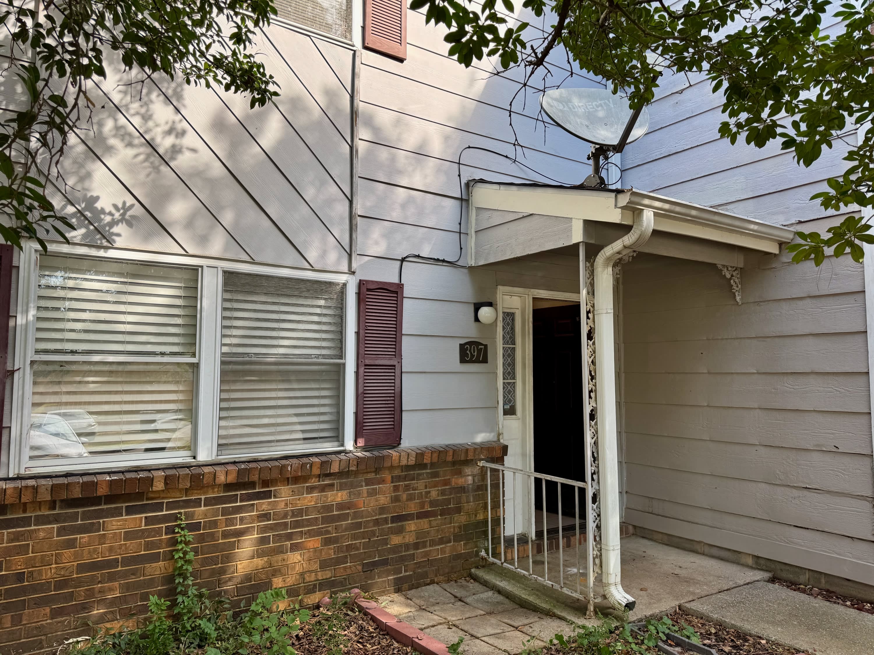 397 Oakland Road – photo 2