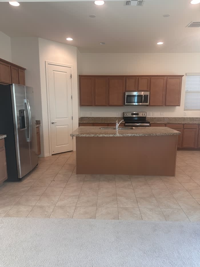 13914 North Flaxleaf Place – photo 4