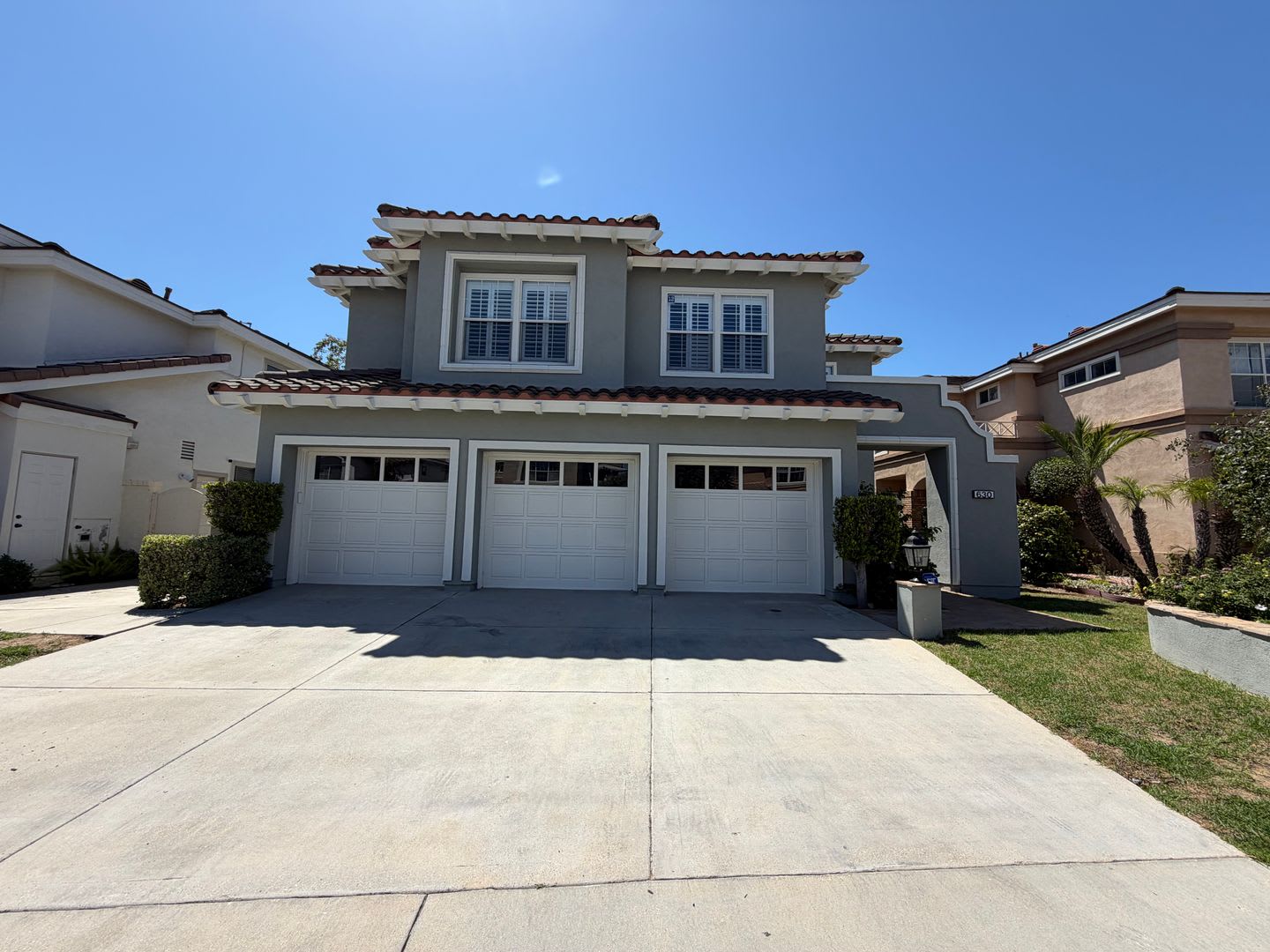 Large 4 bed, 4 bath home in Wood Ranch with community pool – photo 1
