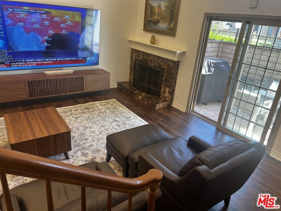 7825 Seaglen Dr – photo 3